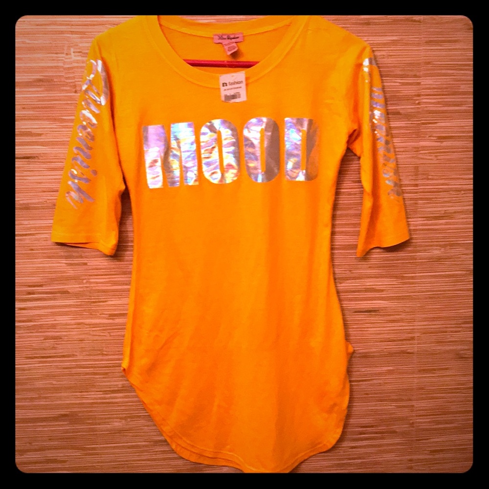 🔥NWT MOOD SHIRT🔥